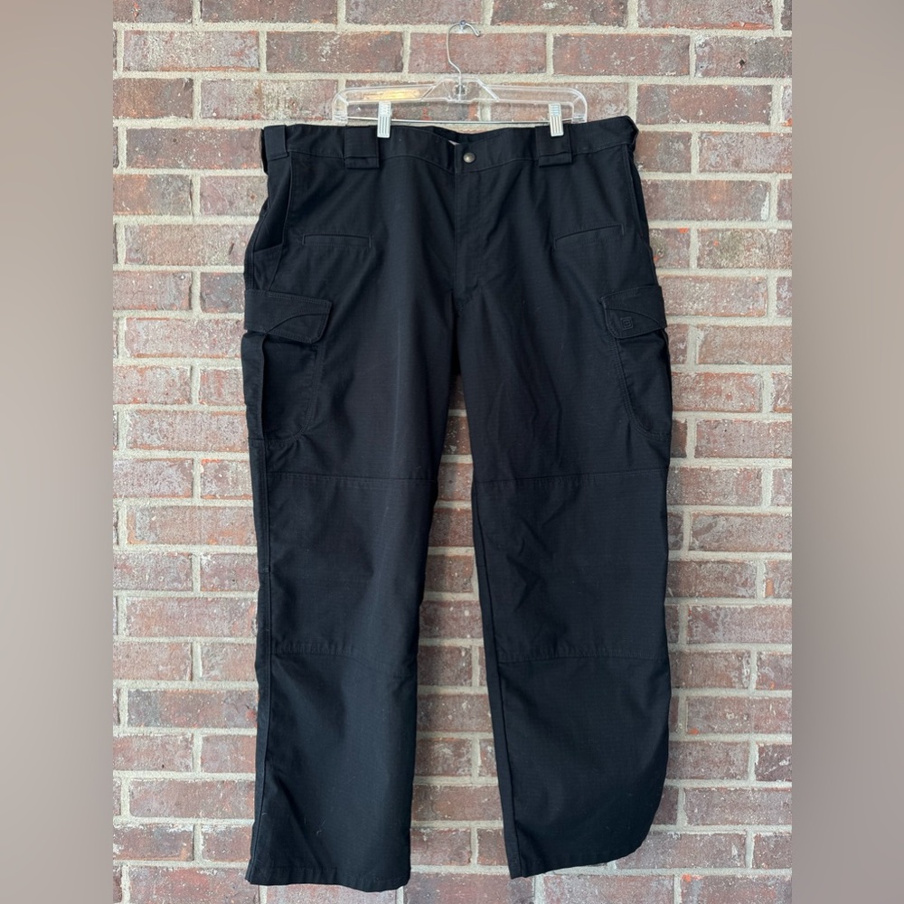 NWOT 5.11 Tactical Black Men’s Pants Size 42x30